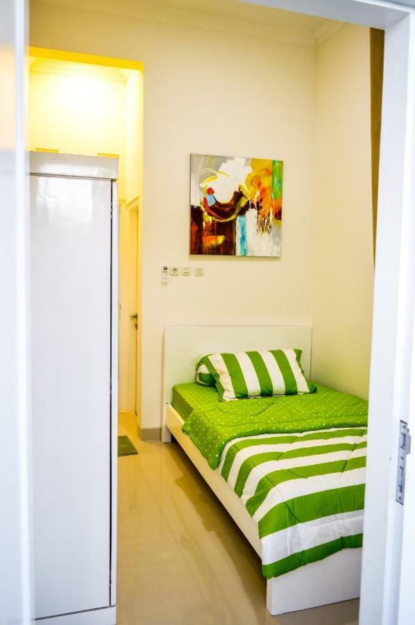 Omah Melati - Vacation Home Solo Exterior foto